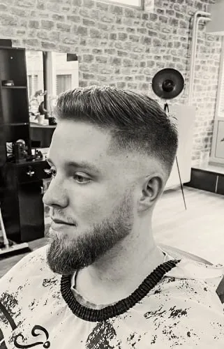 Beispielschnitt aus Deno's Barbersalon — Arbeit 6 von 7